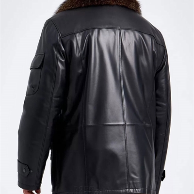 市场上装-皮衣-商务皮衣