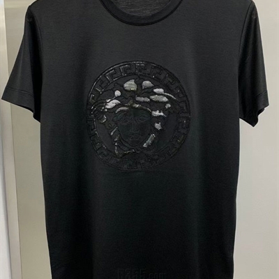 市场上装-T恤-欧货T恤