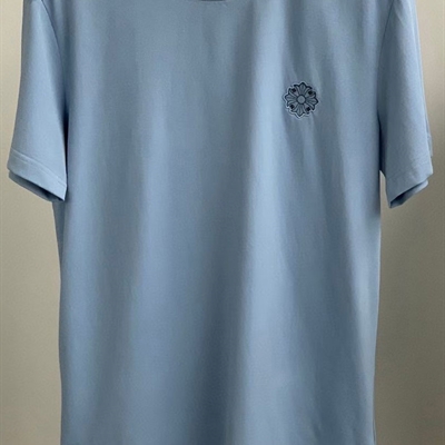 市场上装-T恤-欧货T恤