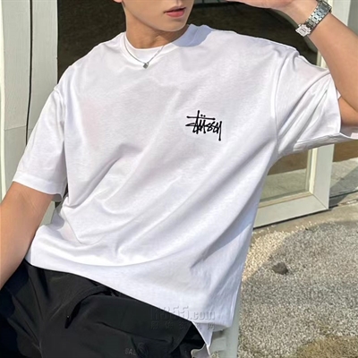 市场上装-T恤-电商T恤