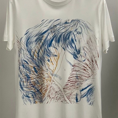 市场上装-T恤-欧货T恤