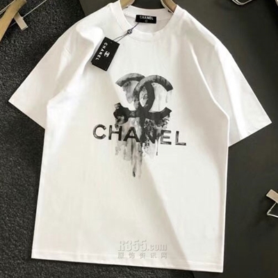 市场上装-T恤-欧货T恤