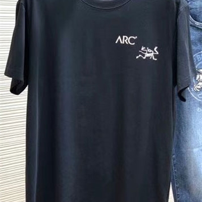 市场上装-T恤-欧货T恤