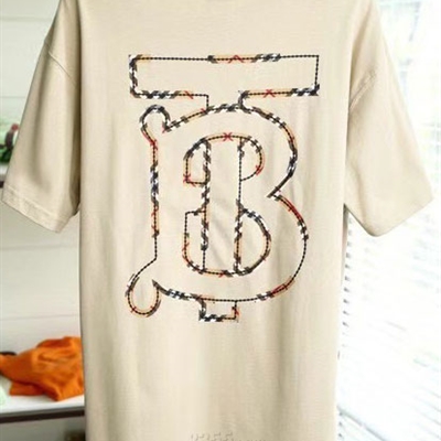 市场上装-T恤-欧货T恤