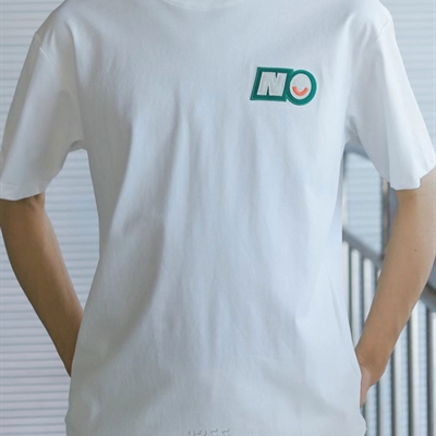 市场上装-T恤-电商T恤