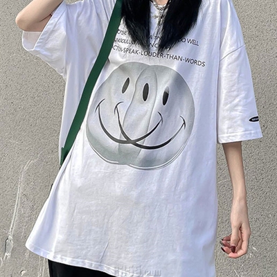 市场上装-T恤-电商T恤