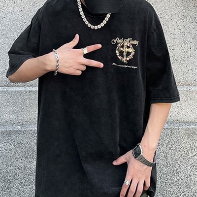 市场上装-T恤-电商T恤