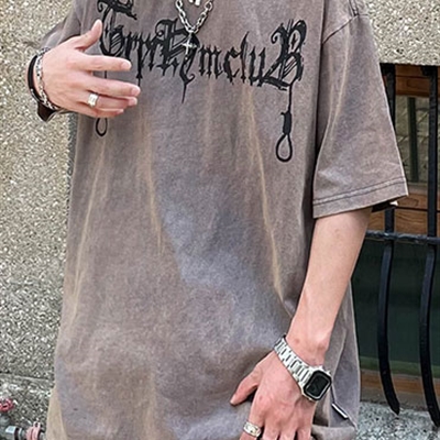 市场上装-T恤-电商T恤