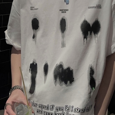 市场上装-T恤-电商T恤