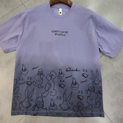 市场上装-T恤-电商T恤