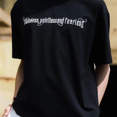 市场上装-T恤-电商T恤