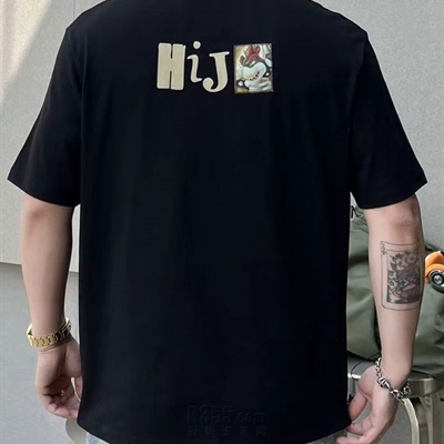 市场上装-T恤-电商T恤