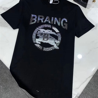 市场上装-T恤-欧货T恤