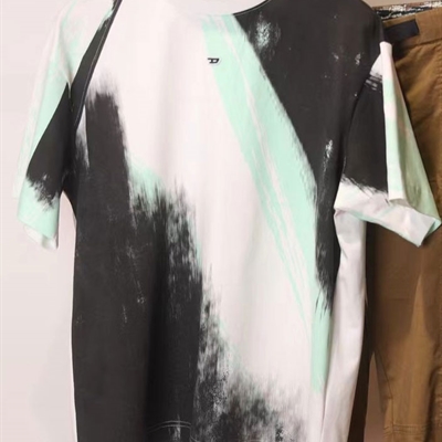 市场上装-T恤-微潮T恤