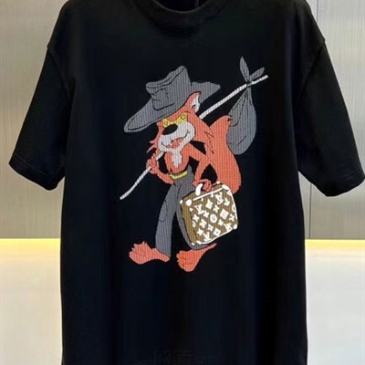 市场上装-T恤-欧货T恤