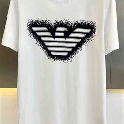 市场上装-T恤-欧货T恤