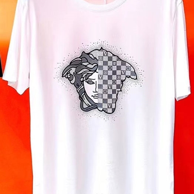 市场上装-T恤-欧货T恤