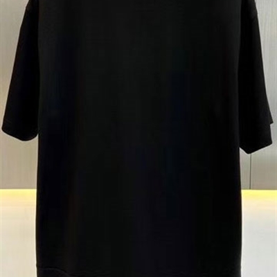 市场上装-T恤-欧货T恤