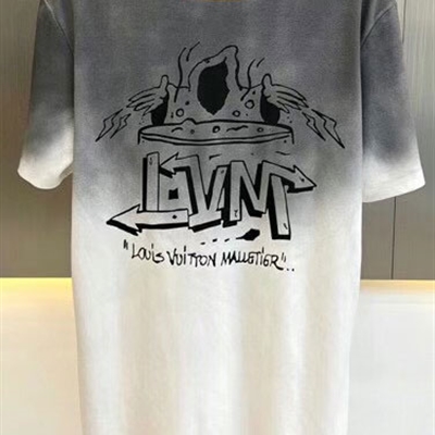 市场上装-T恤-欧货T恤