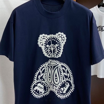 市场上装-T恤-欧货T恤