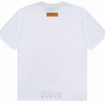 市场上装-T恤-欧货T恤