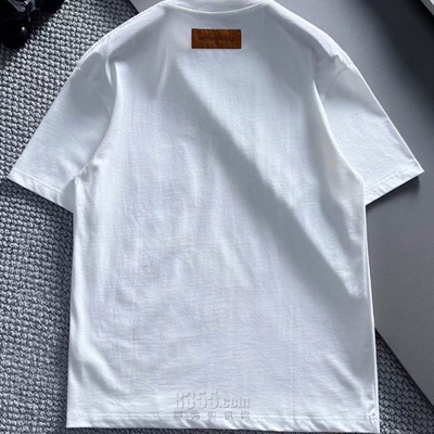 市场上装-T恤-欧货T恤