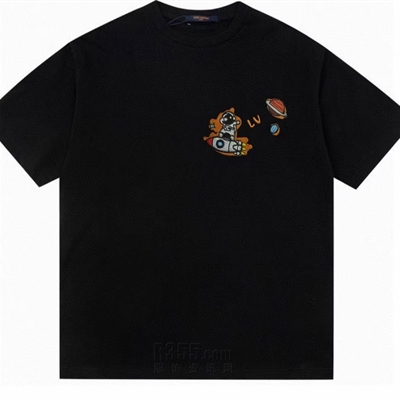 市场上装-T恤-欧货T恤