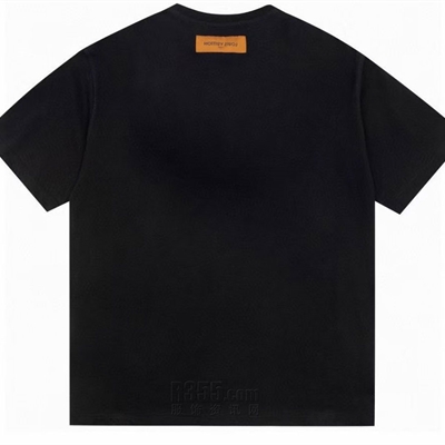 市场上装-T恤-欧货T恤