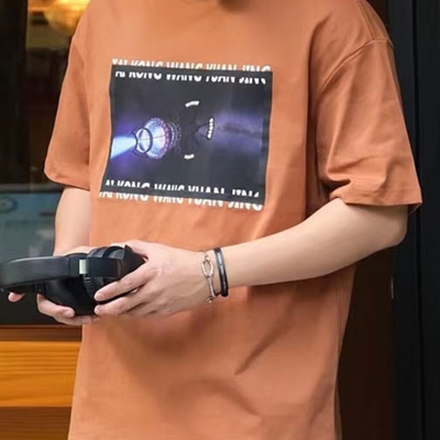 市场上装-T恤-休闲T恤