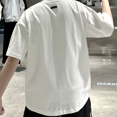 市场上装-T恤-休闲T恤