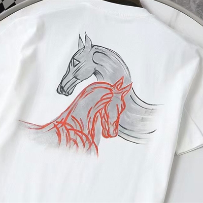 市场上装-T恤-欧货T恤