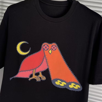 市场上装-T恤-欧货T恤