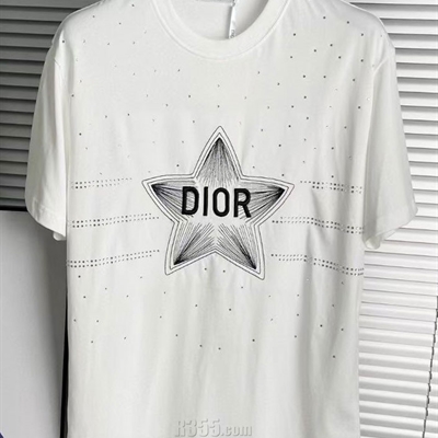 市场上装-T恤-欧货T恤