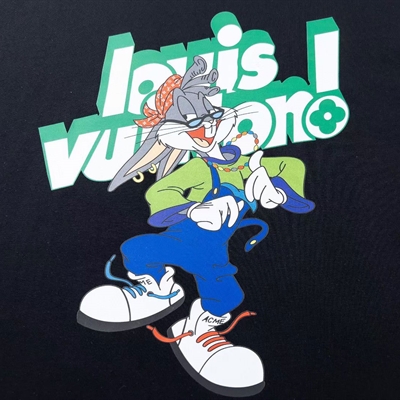 市场上装-T恤-欧货T恤