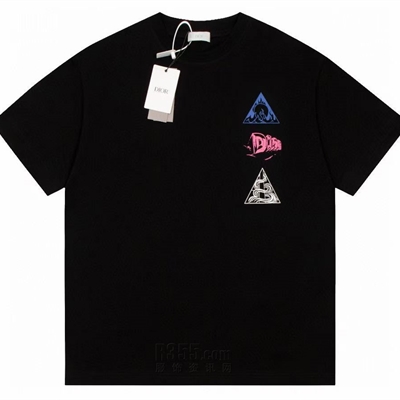 市场上装-T恤-欧货T恤