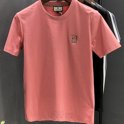 市场上装-T恤-欧货T恤