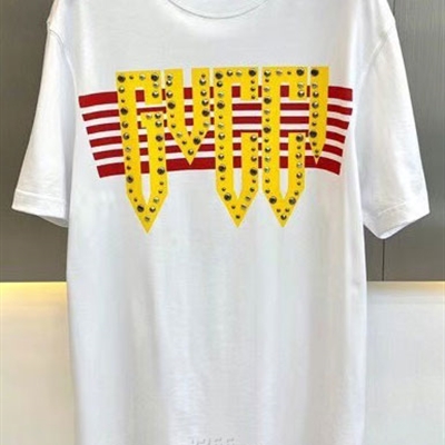 市场上装-T恤-欧货T恤