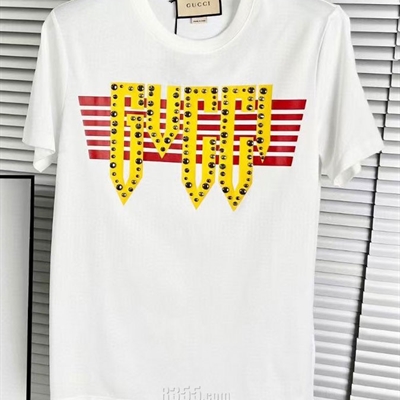 市场上装-T恤-欧货T恤