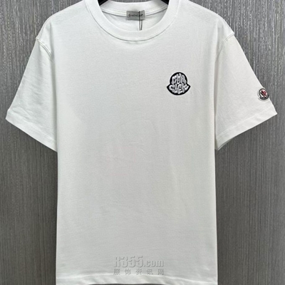 市场上装-T恤-欧货T恤