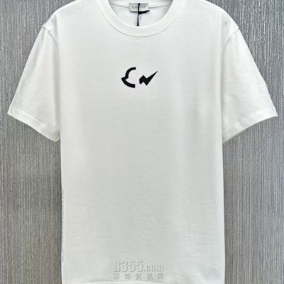 市场上装-T恤-欧货T恤