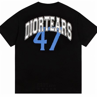 市场上装-T恤-欧货T恤