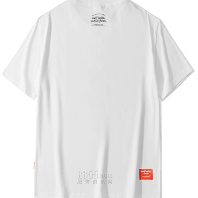 市场上装-T恤-电商T恤