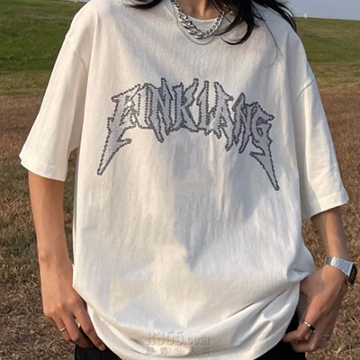 市场上装-T恤-电商T恤