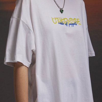 市场上装-T恤-电商T恤