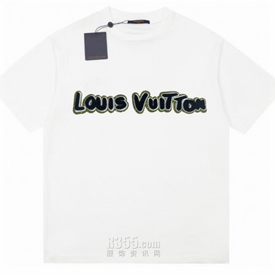 市场上装-T恤-欧货T恤