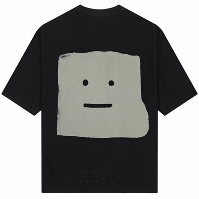 市场上装-T恤-欧货T恤