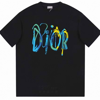 市场上装-T恤-欧货T恤