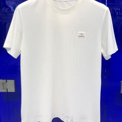 市场上装-T恤-欧货T恤