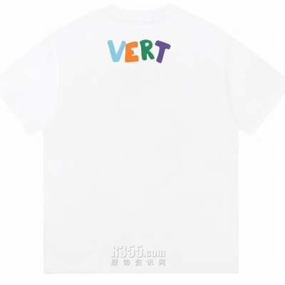 市场上装-T恤-欧货T恤