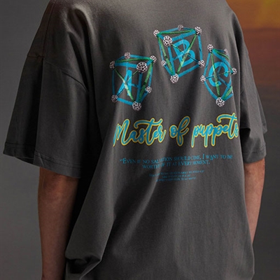 市场上装-T恤-电商T恤